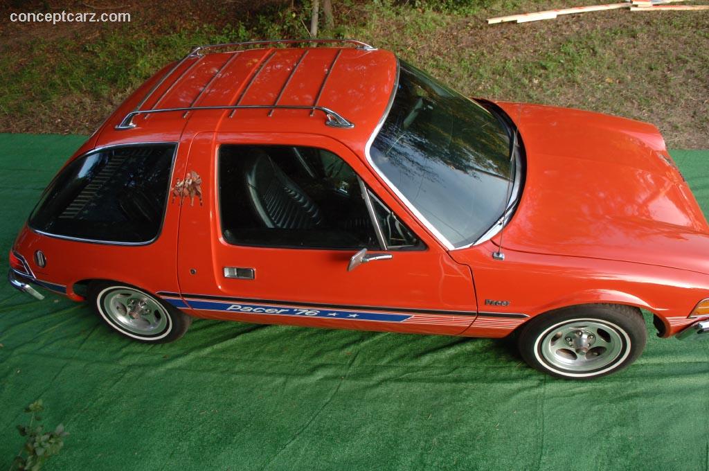 76_AMC_Pacer_BiCentennial_DV-06-HHC-08.j