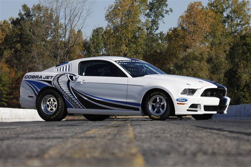 http://www.conceptcarz.com/images/Ford/Ford-Mustang-Cobra-Jet-Twin-Turbo-Concept-017-800.jpg