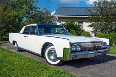 Lyndon-B-Johnsons-Lincoln-Continental-to-be-Auctioned-in-Dallas