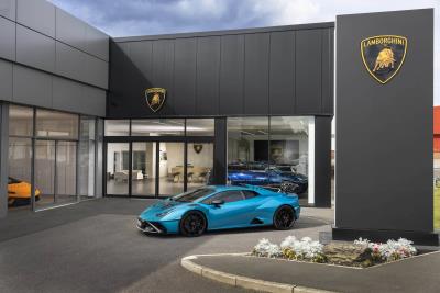 Lamborghini Manchester officially opens new showroom