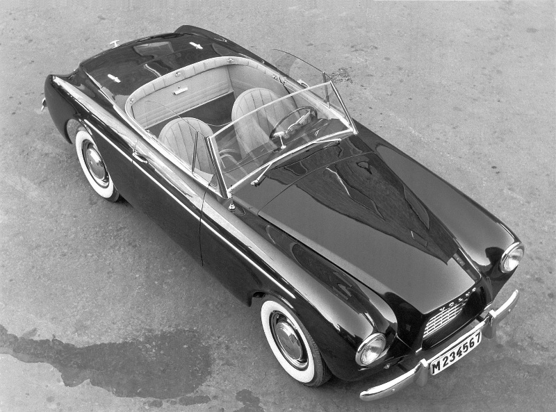 A RARE VOLVO CONVERTIBLE TURNS 60 YEARS: THE VOLVO SPORT