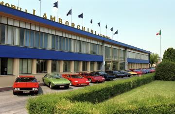 Automobili Lamborghini: Factory and Production Turn 60