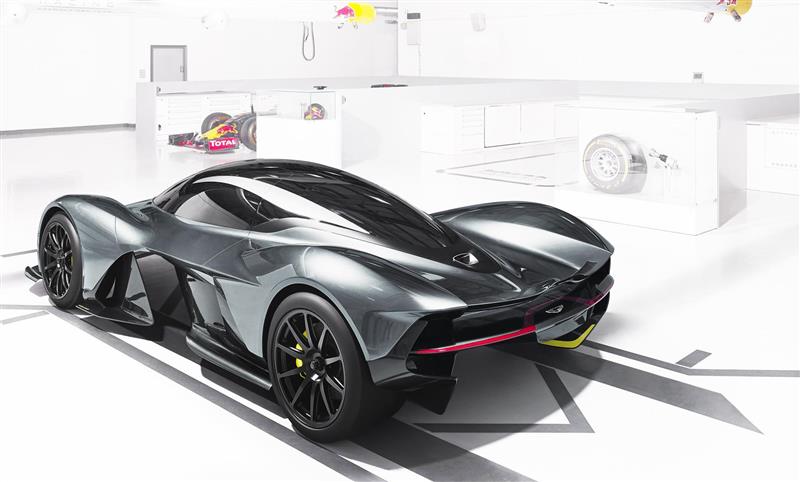 2016 Aston Martin AM-RB 001