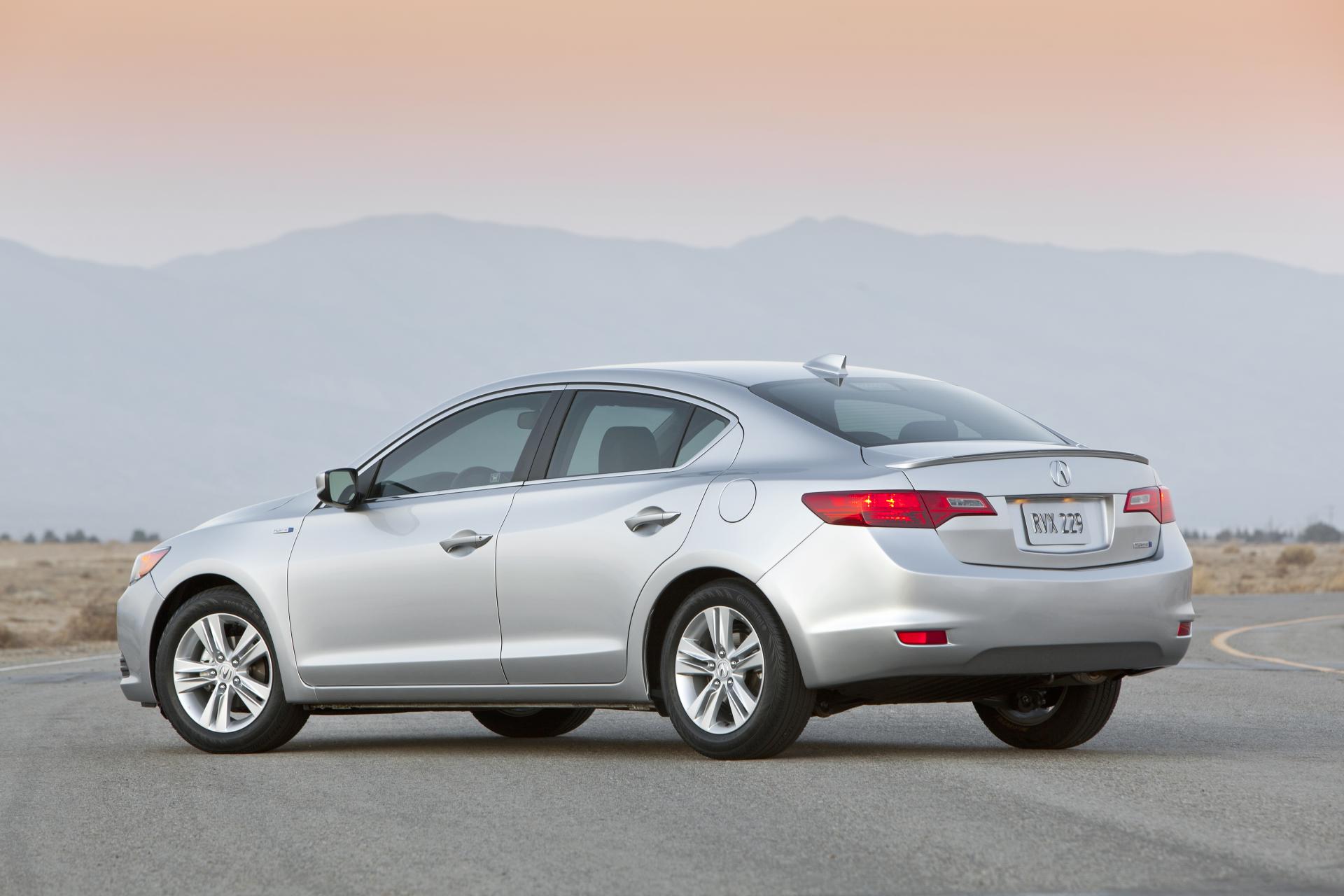 2013 Acura ILX