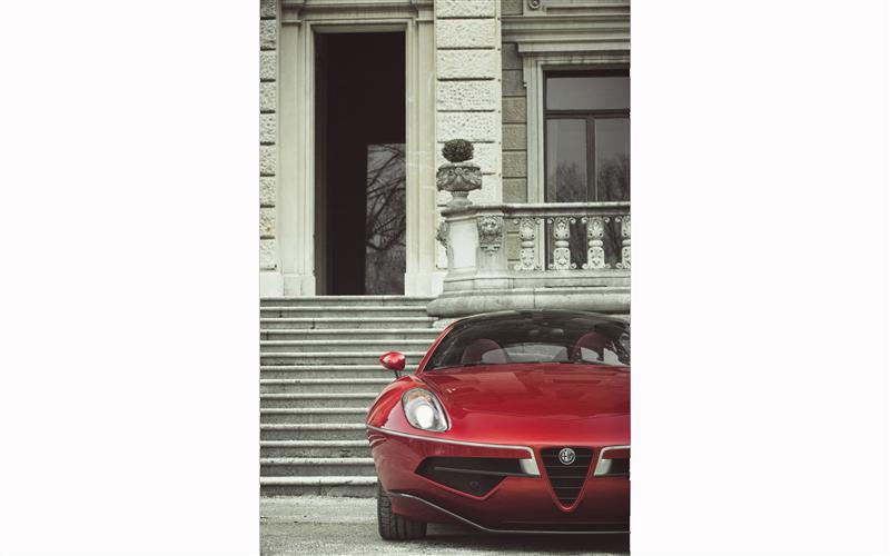 Alfa Romeo Disco Volante фон бесплатно