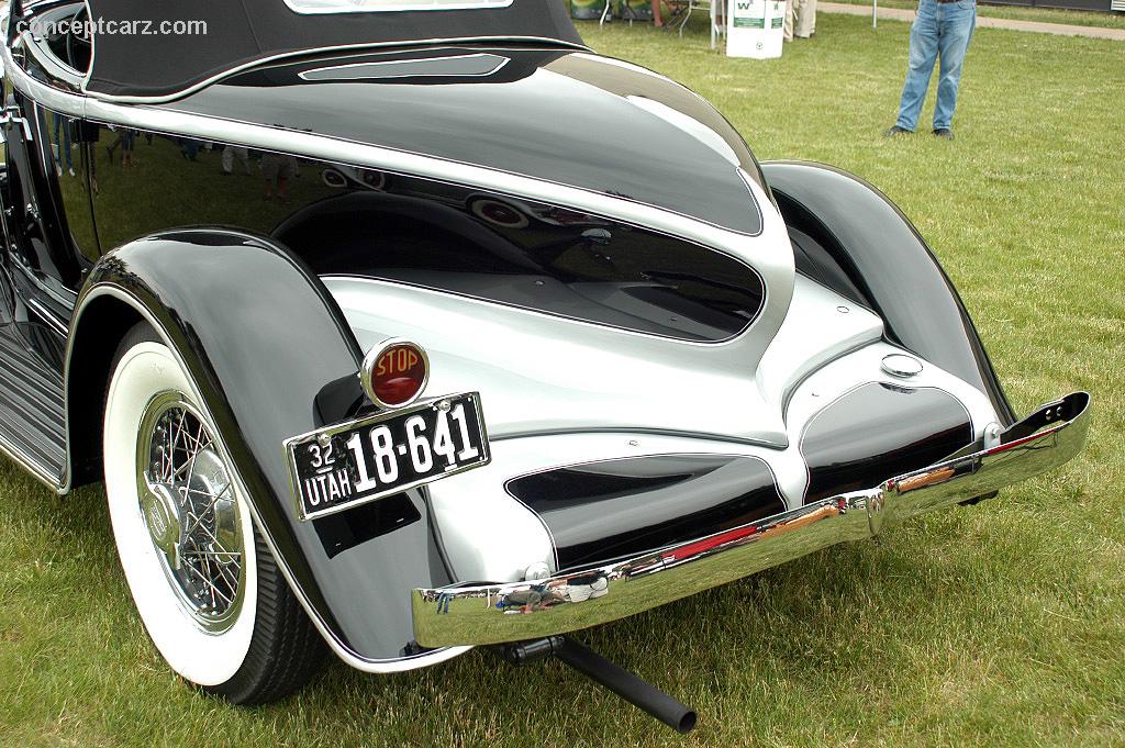 1932 Auburn 8-100A