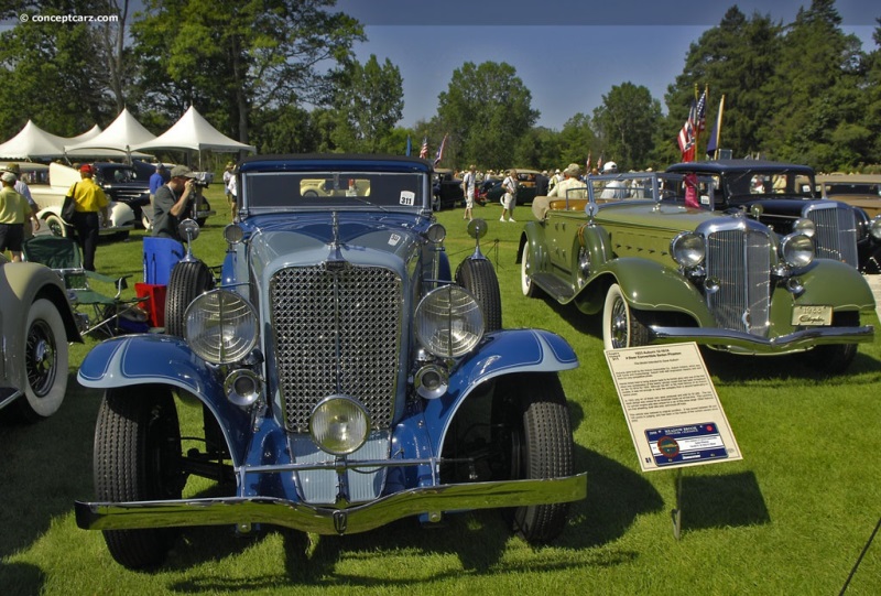 1933 Auburn Model 12-161 vehicle information