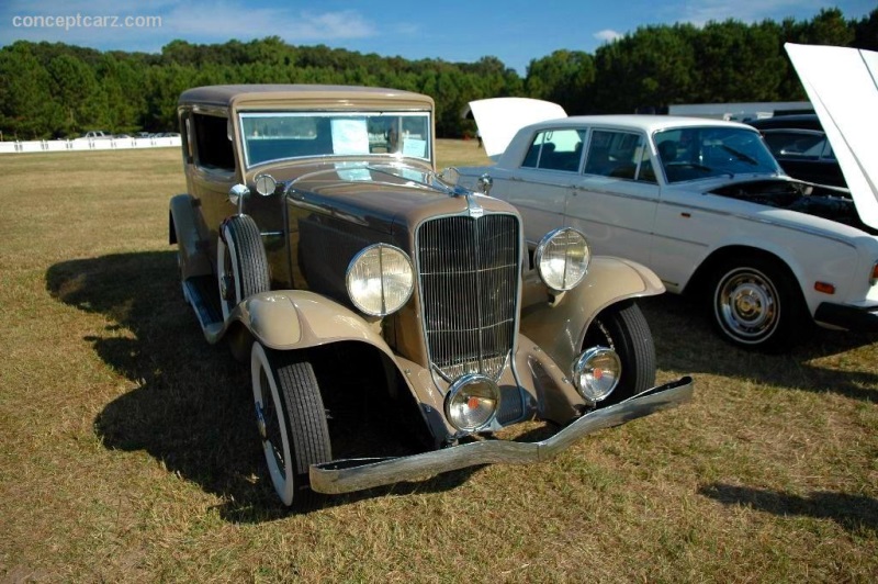 1932 Auburn 8-100A