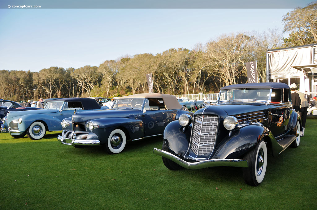 1935 Auburn Model 851