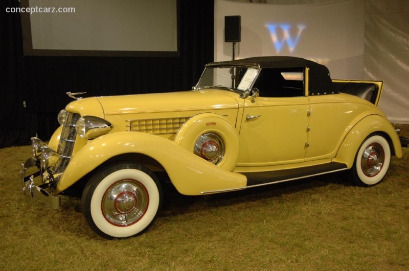 1935 Auburn Model 851