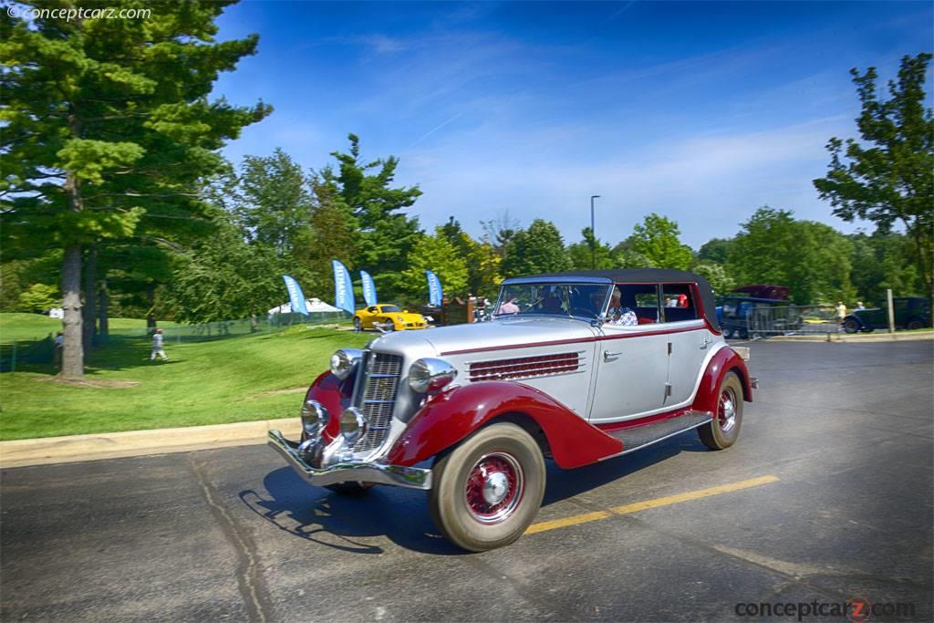 1936 Auburn 852