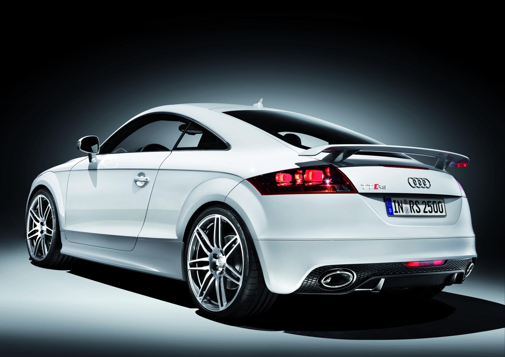 2010 Audi TT RS