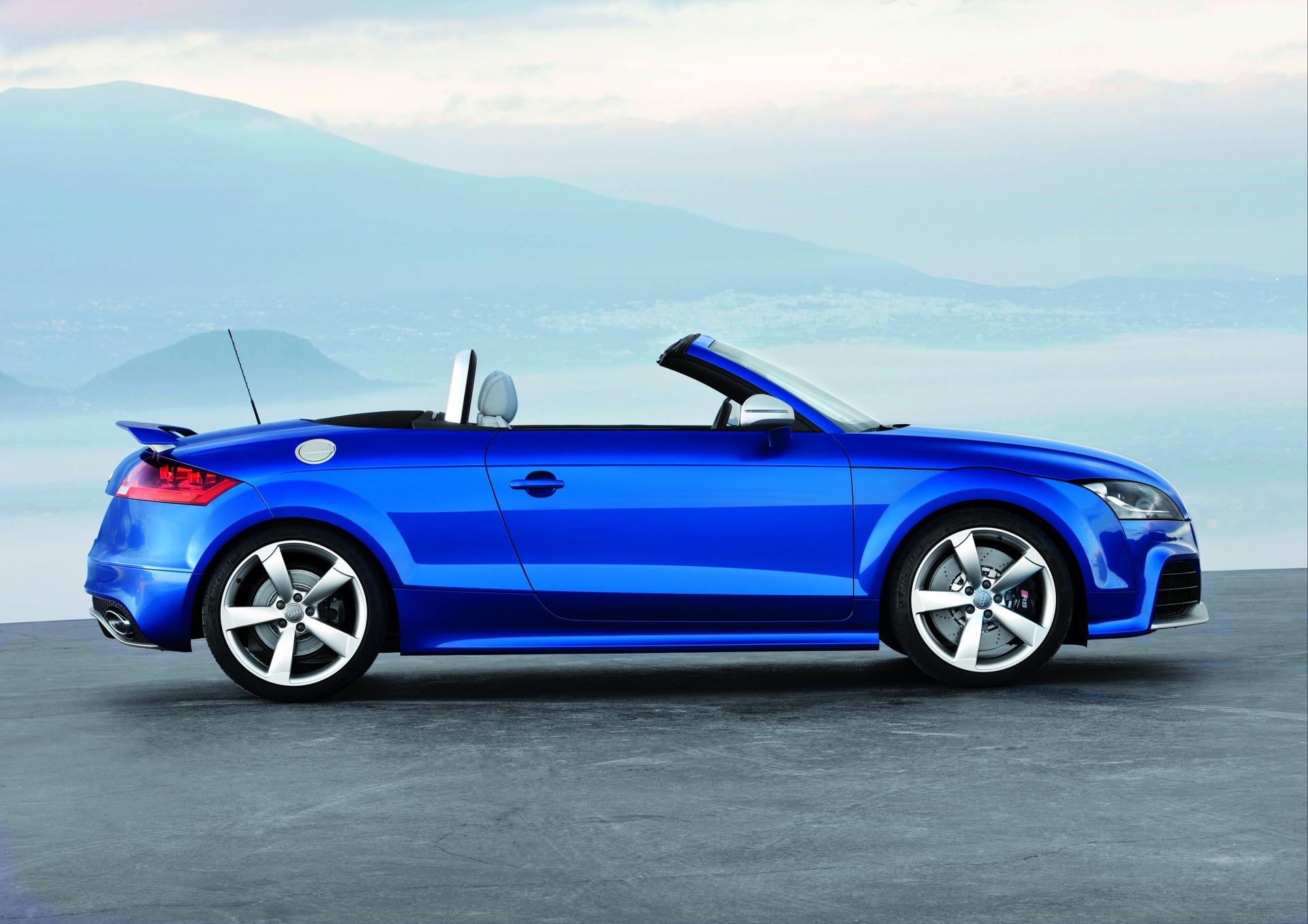 2010 Audi TT RS