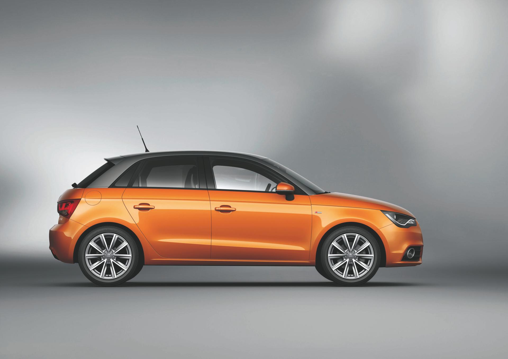 Audi A1 sportback бесплатно