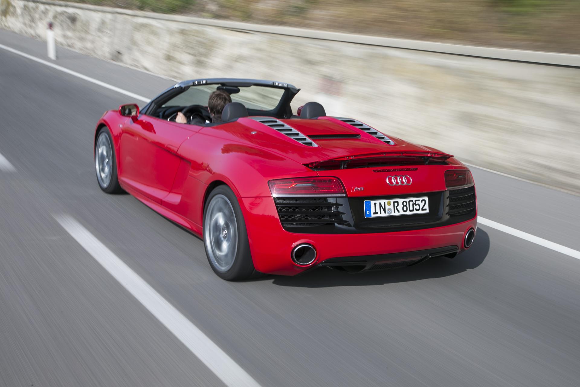 2014 Audi R8 Spyder V10