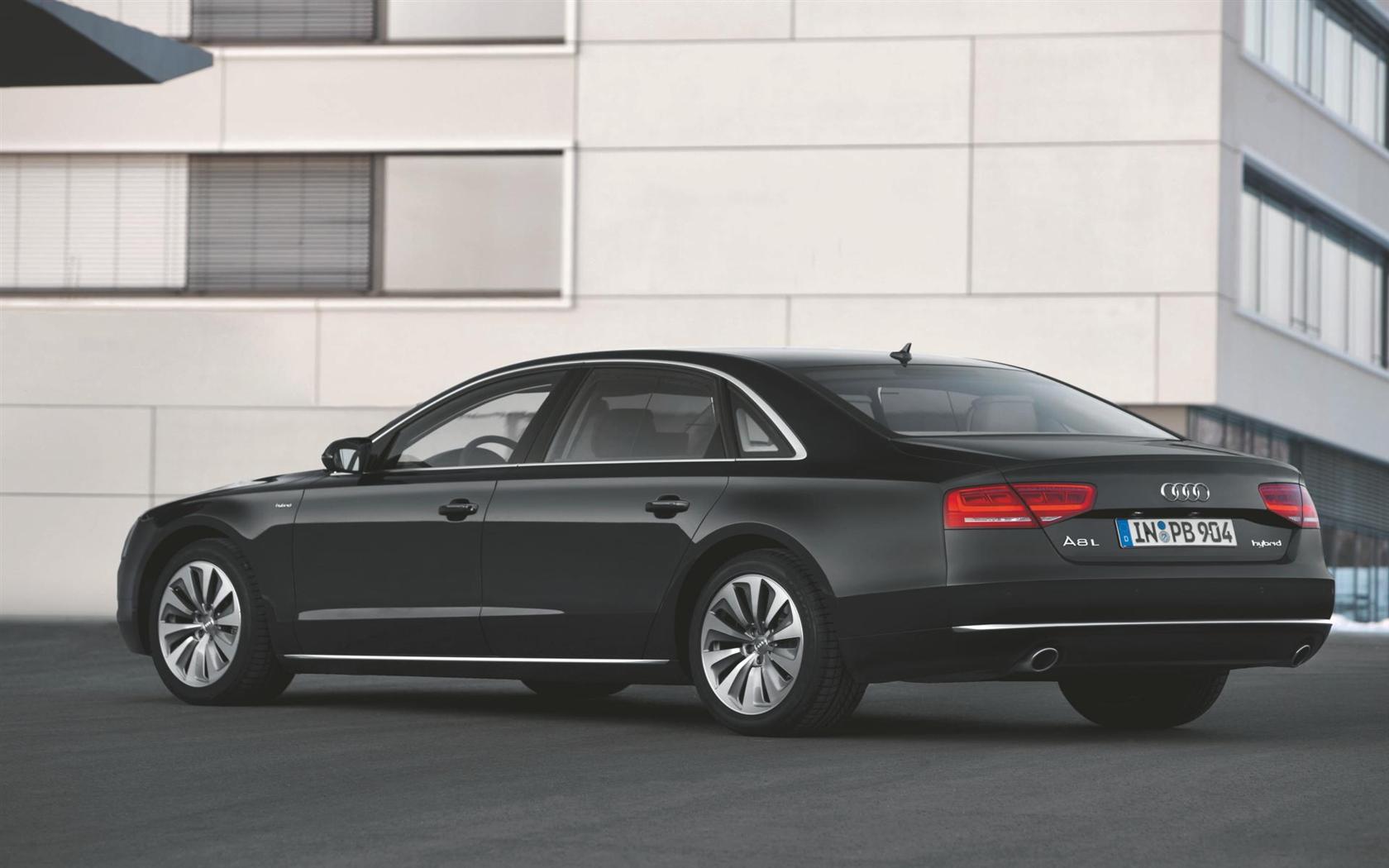 2013 Audi A8 L