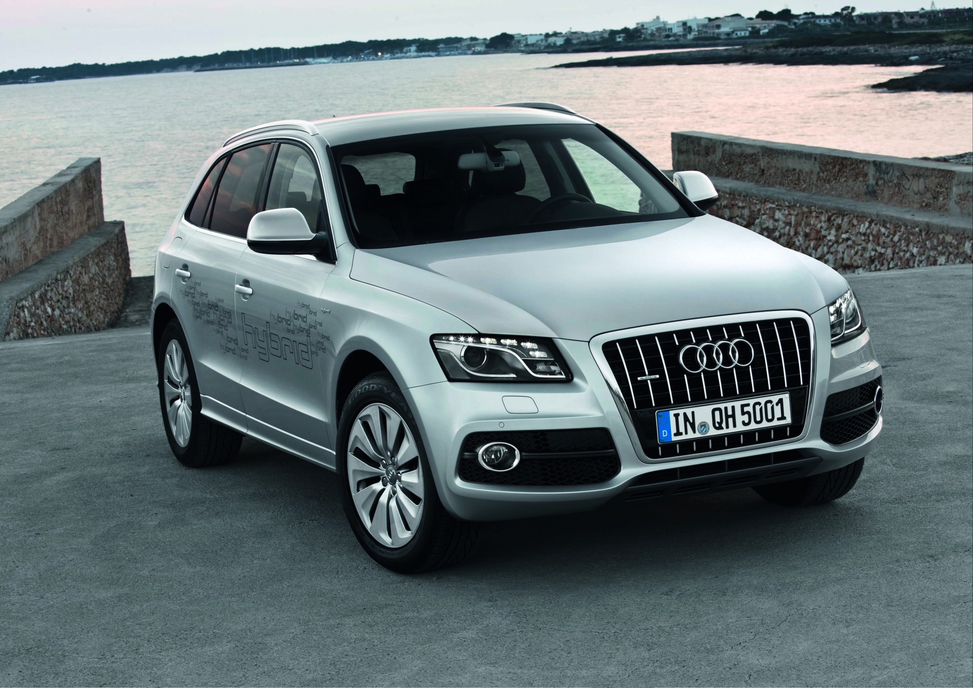 2011 Audi Q5 Hybrid