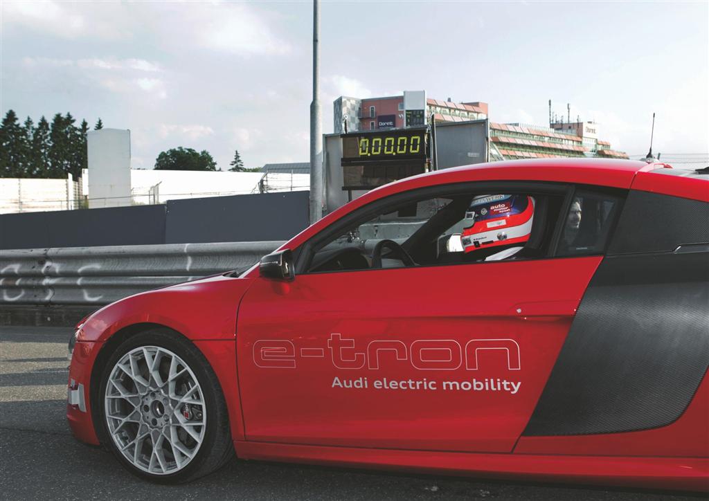 2012 Audi R8 e-tron