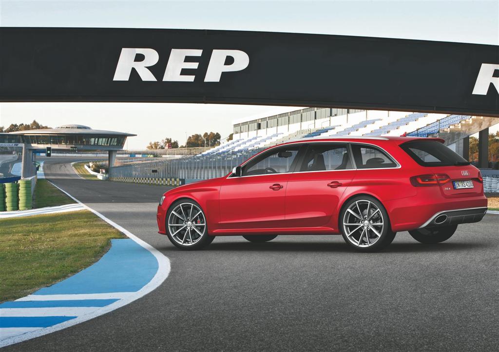 2013 Audi RS4 Avant