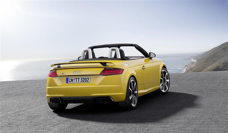 2017 Audi TT RS Roadster