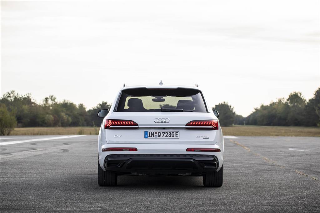 2020 Audi Q7 TFSI e quattro