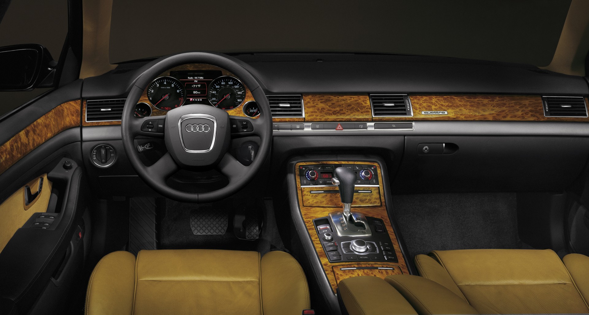 Ауди а8 3.3. Audi a8 d3 салон. Audi a8 d3 Exclusive. Audi a8 d3 w12 салон. Audi a8 2008 салон.