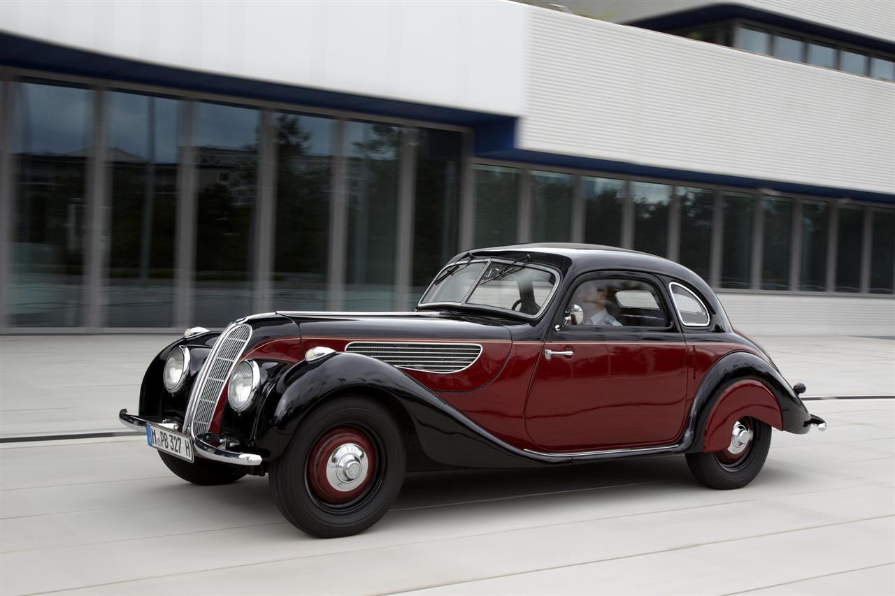 1939 BMW 327