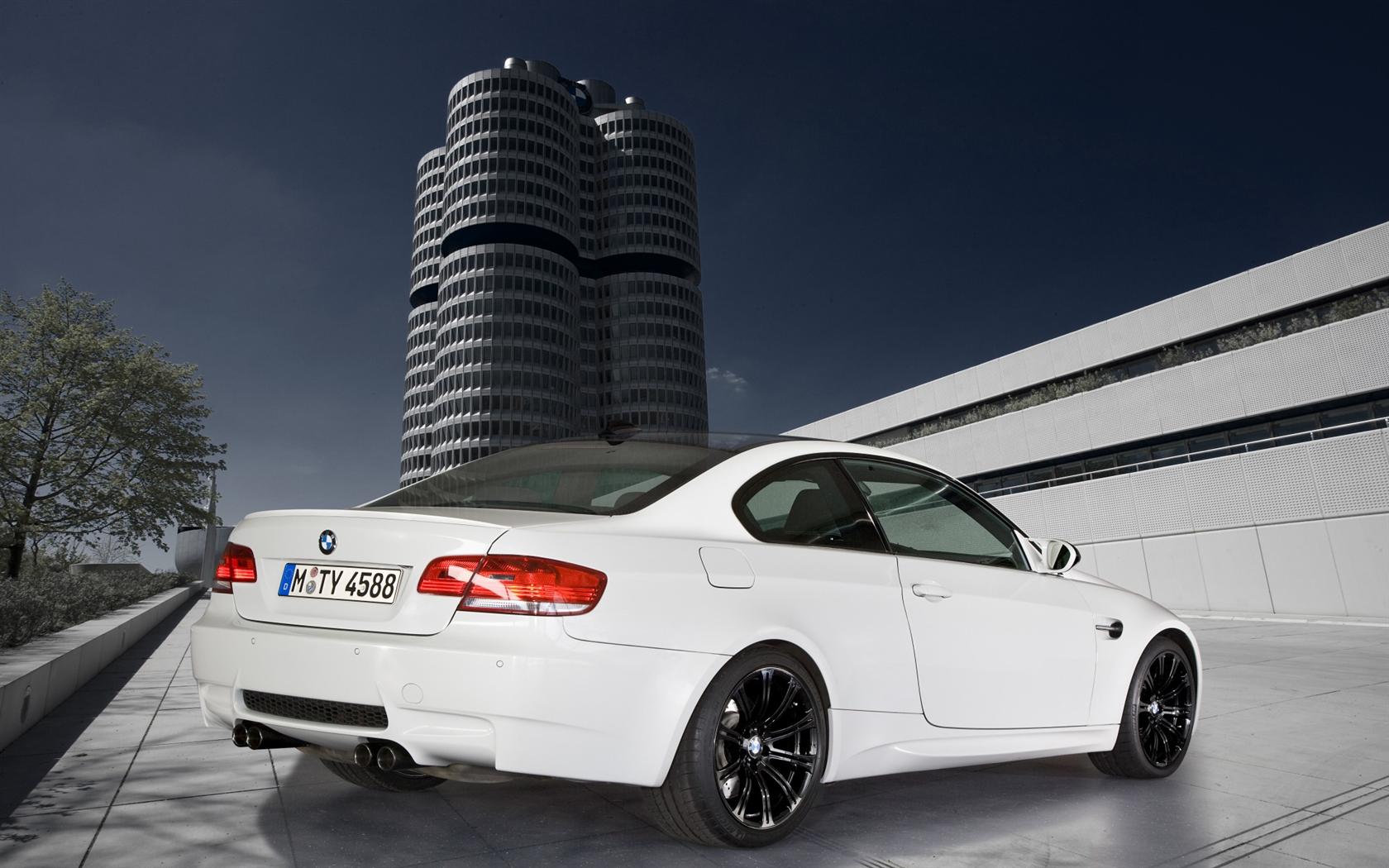 2010 BMW M3