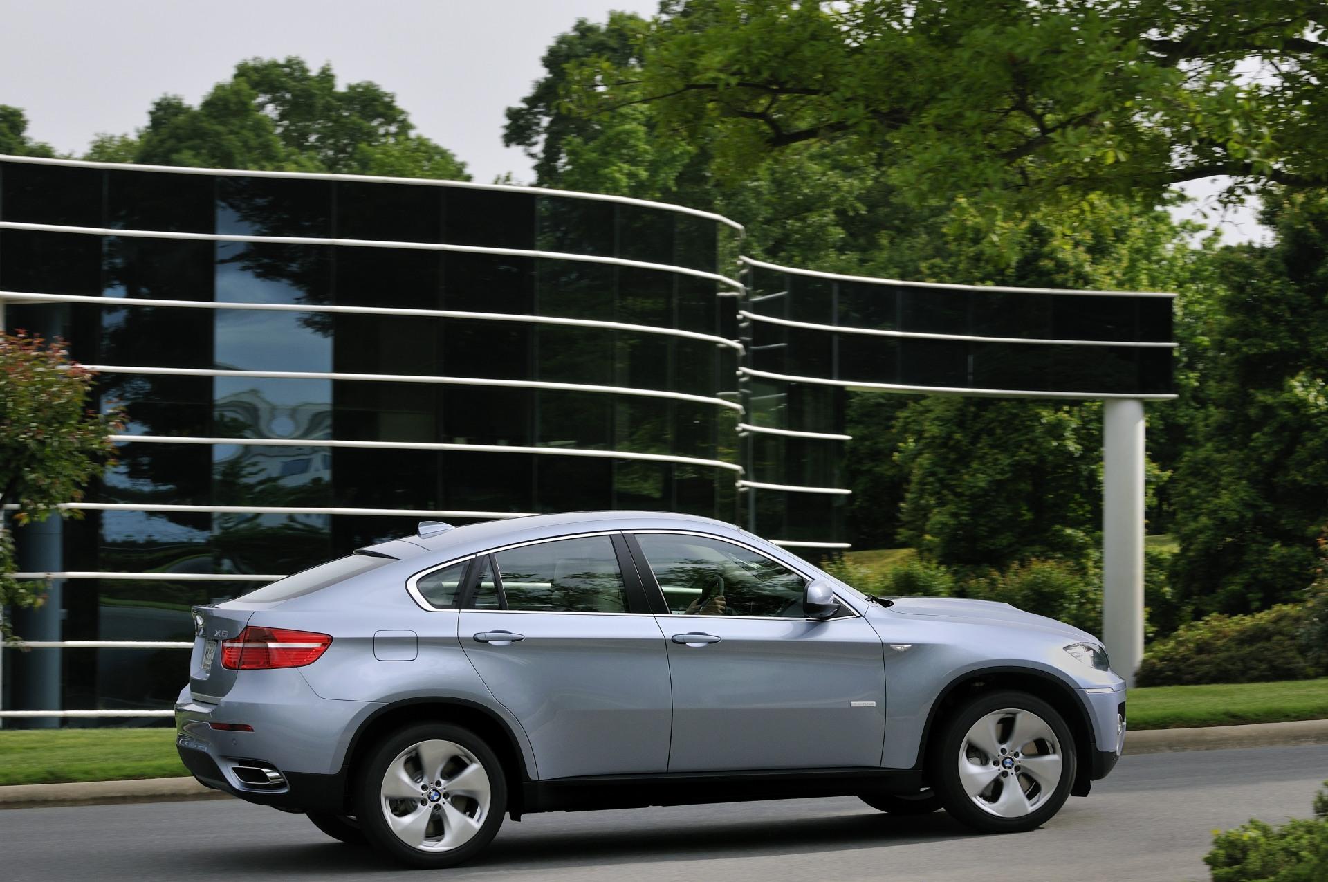 2010 BMW X6 ActiveHybrid