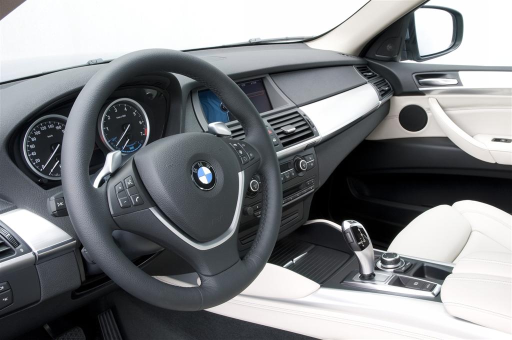 2010 BMW X6 ActiveHybrid