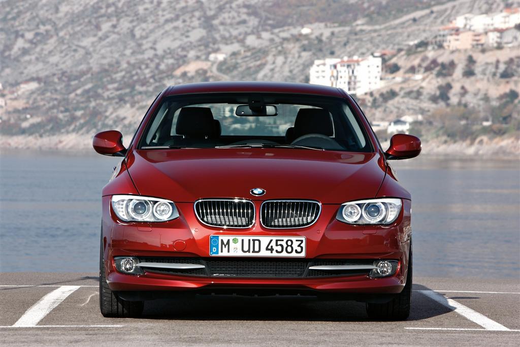 2011 BMW 3 Series