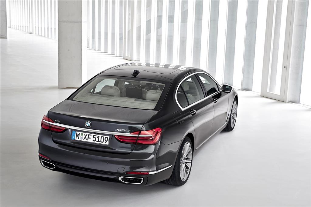 2016 BMW 7-Series