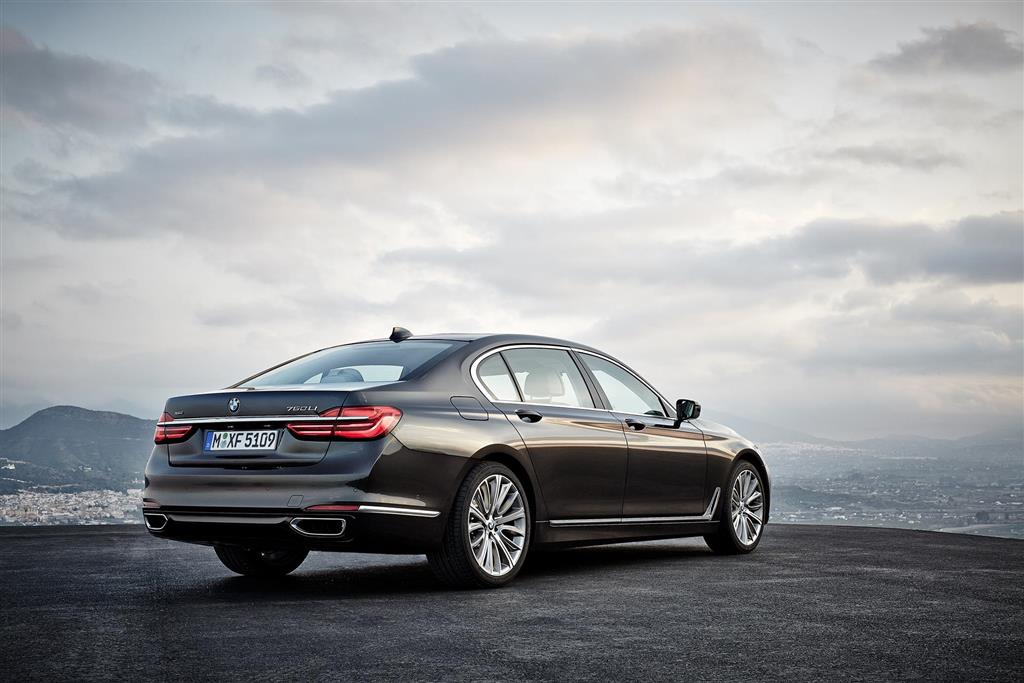 2016 BMW 7-Series