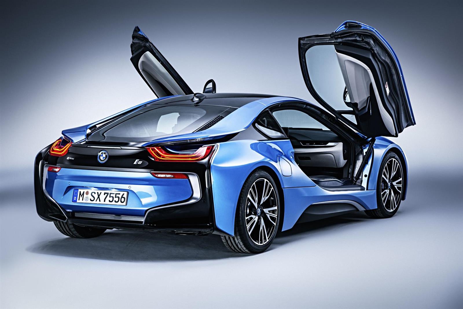 2016 BMW i8