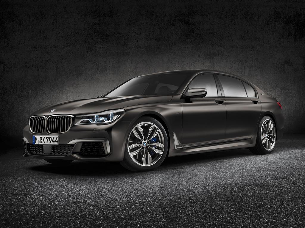 2017 BMW M760Li xDrive