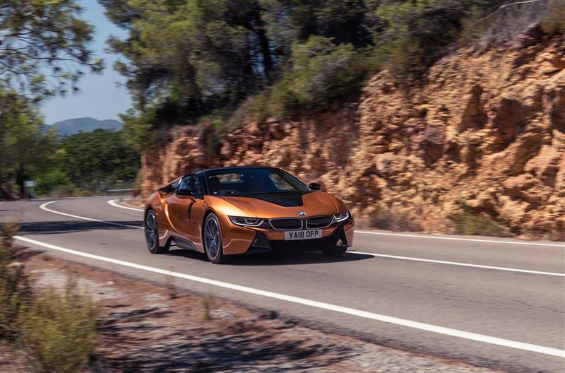 2019 BMW i8 Roadster