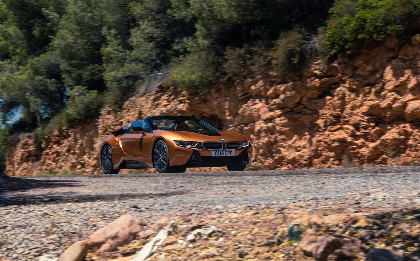 2019 BMW i8 Roadster