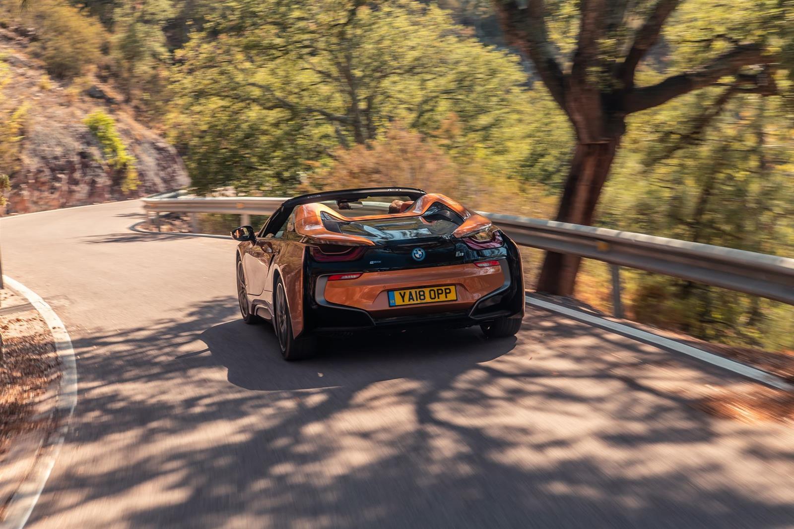 2019 BMW i8 Roadster