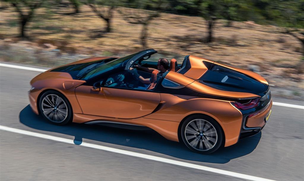 2019 BMW i8 Roadster