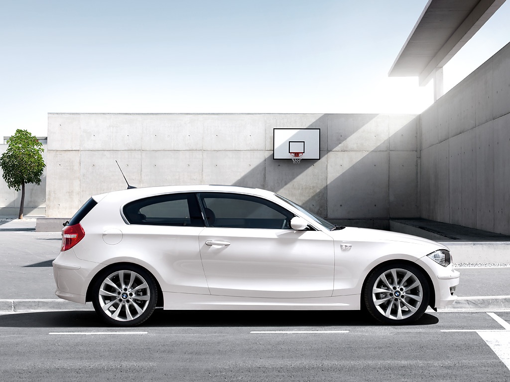 2011 BMW 1-Series News and Information 