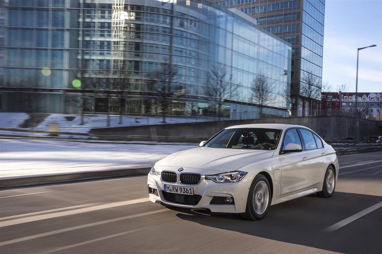 2016 BMW 330e