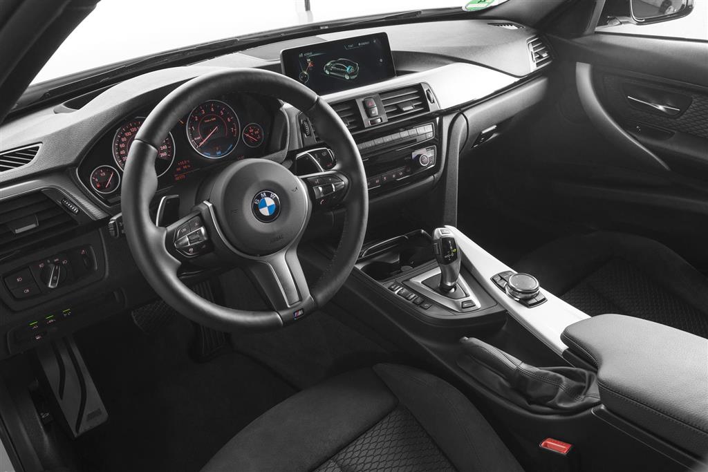 2016 BMW 330e