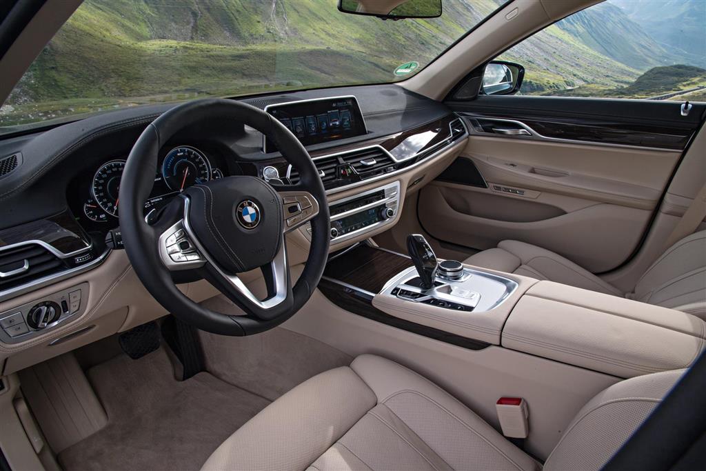 2017 BMW 740E xDrive iPerformance