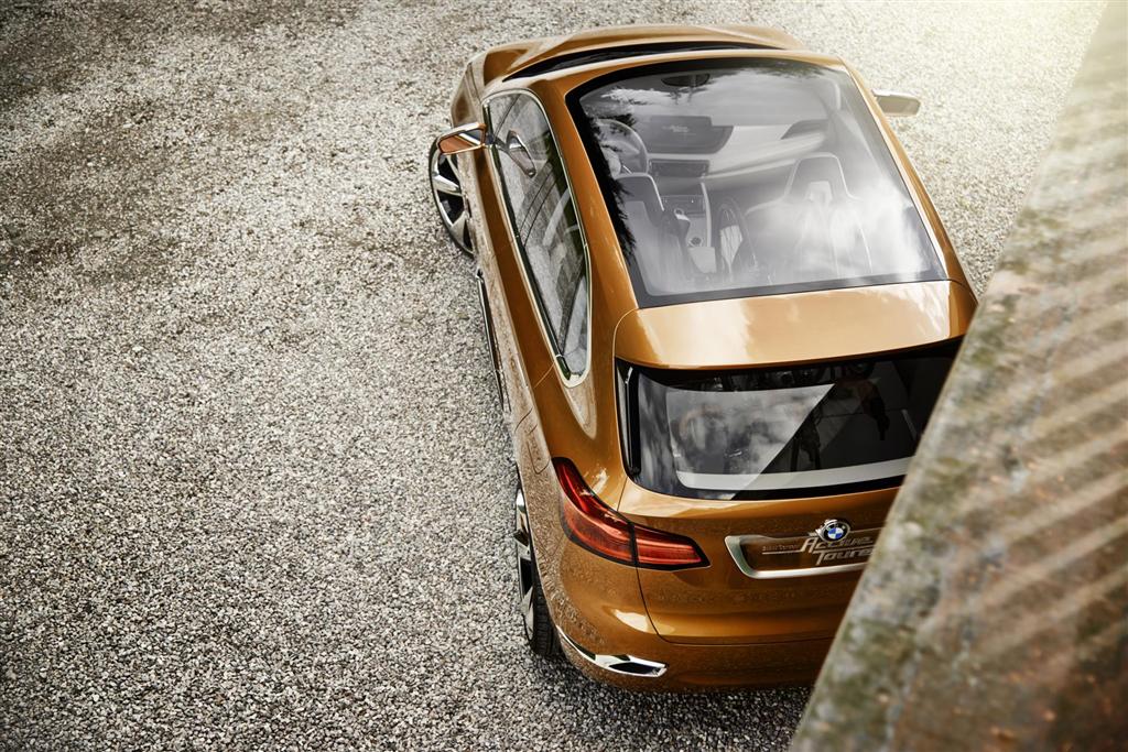 2013 BMW Active Tourer Outdoor Concept