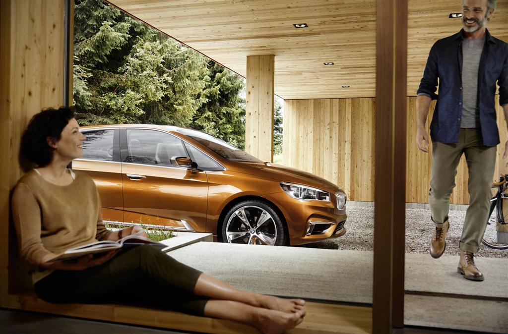 2013 BMW Active Tourer Outdoor Concept