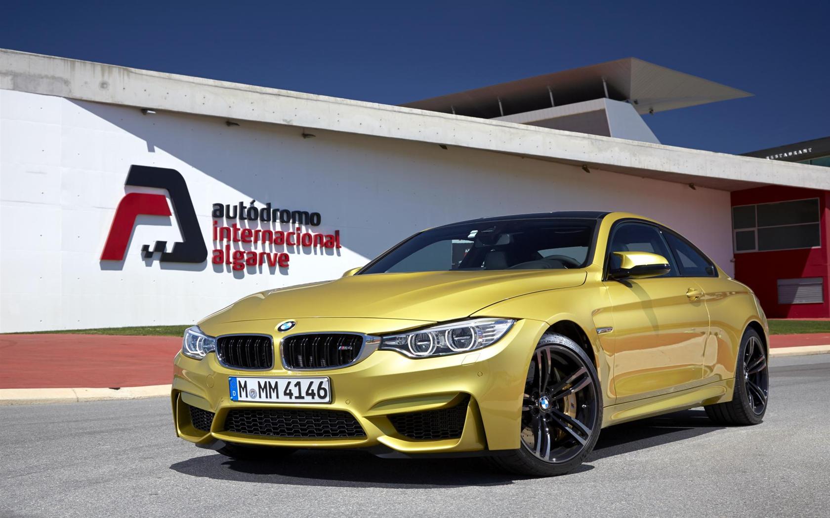 2015 BMW M4 Coupe