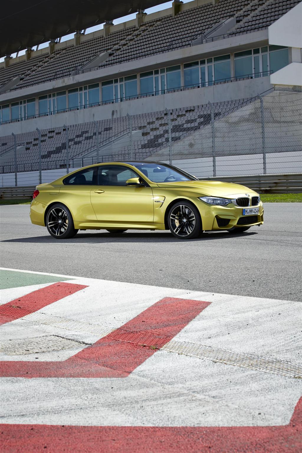 2015 BMW M4 Coupe