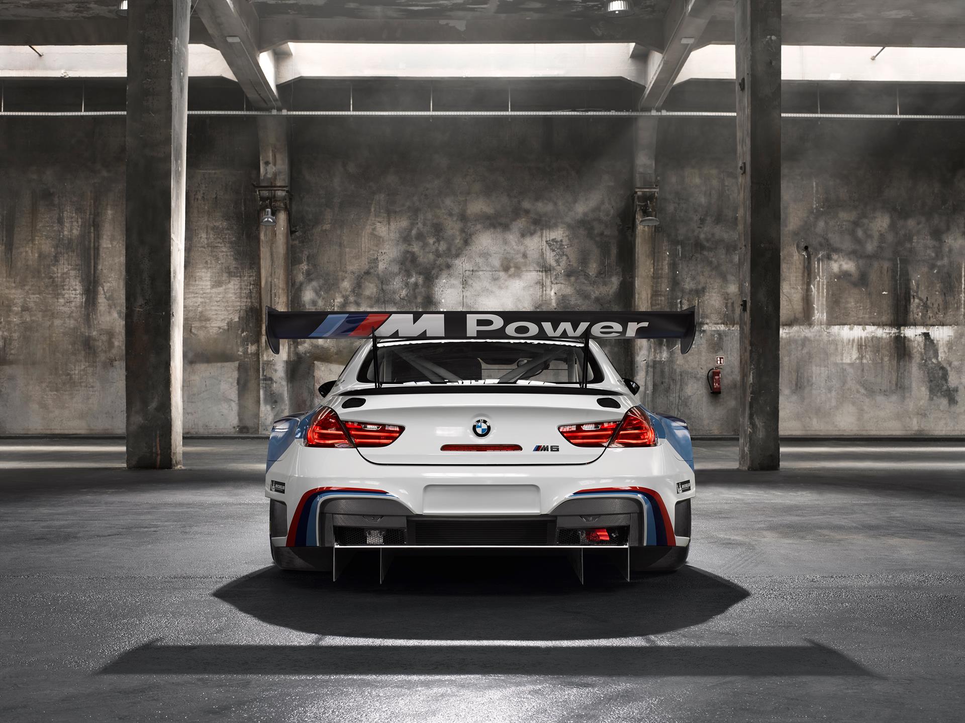 2015 BMW M6 GT3