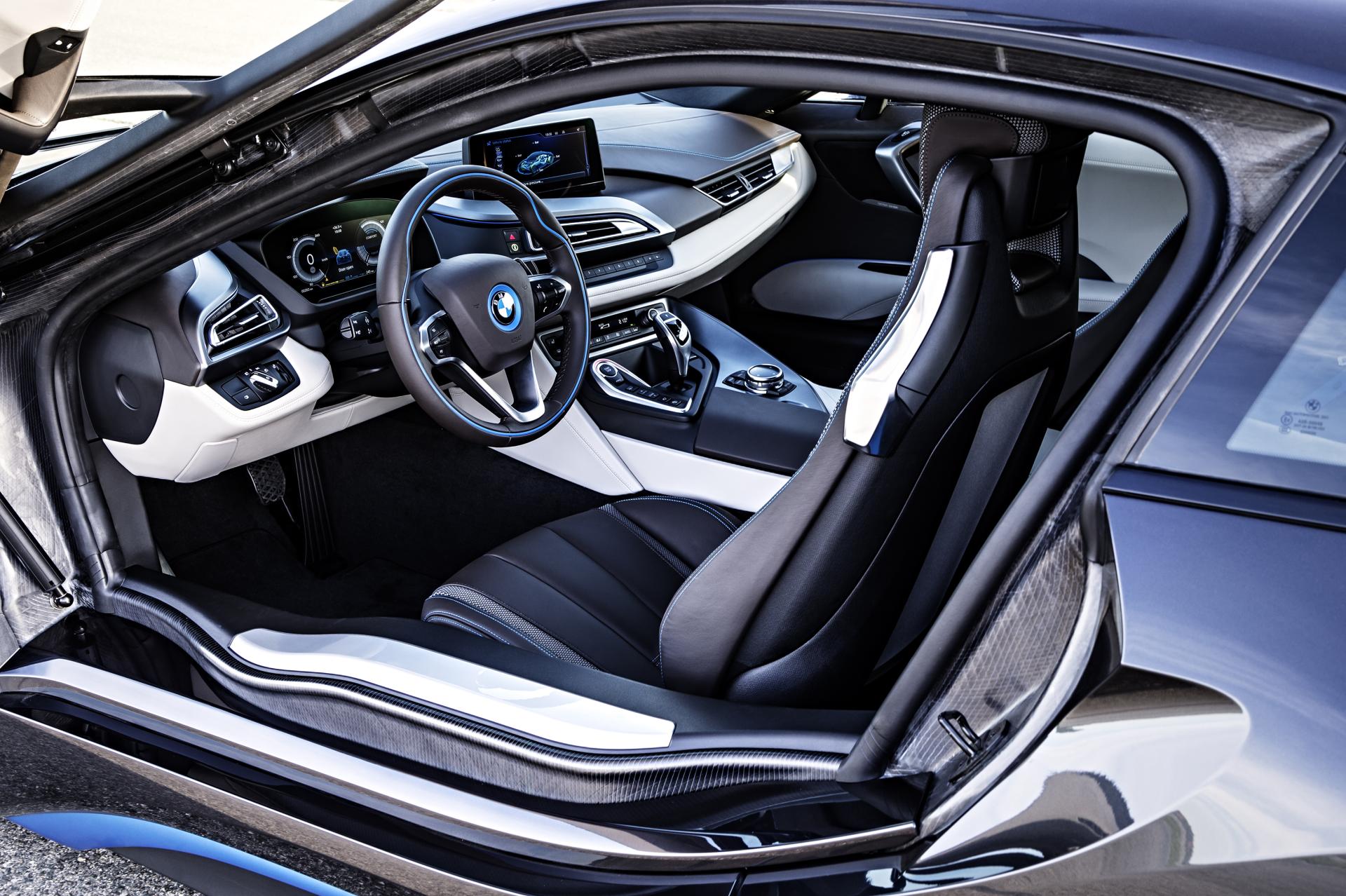 2014 BMW i8