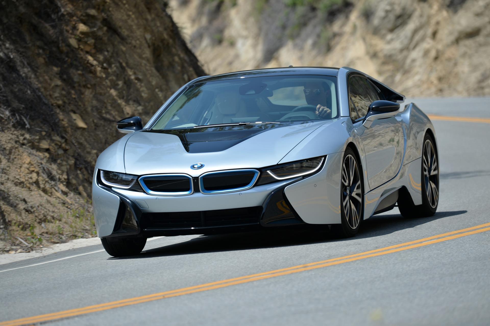 2017 BMW i8